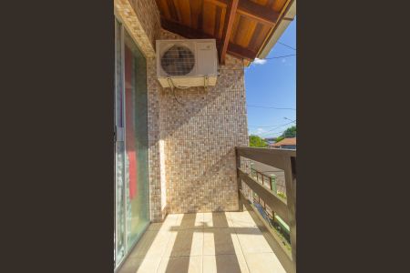 Casa à venda com 155m², 3 quartos e 3 vagas Casa à venda com 155m², 3 quartos e 3 vagasSacada da Suíte