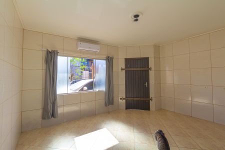Sala de casa à venda com 3 quartos, 155m² em Harmonia, Canoas