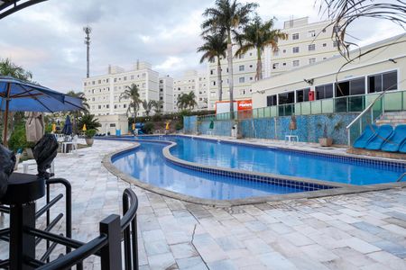 Apartamento à venda com 100m², 2 quartos e 1 vagaÁrea comum - Piscina
