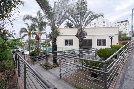 Apartamento à venda com 100m², 2 quartos e 1 vagaÁrea comum