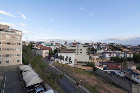 Apartamento à venda com 100m², 2 quartos e 1 vagaQuarto 1 - Vista