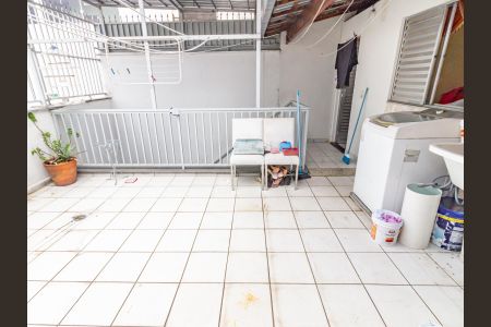 Casa à venda com 240m², 4 quartos e 1 vagaTerraço