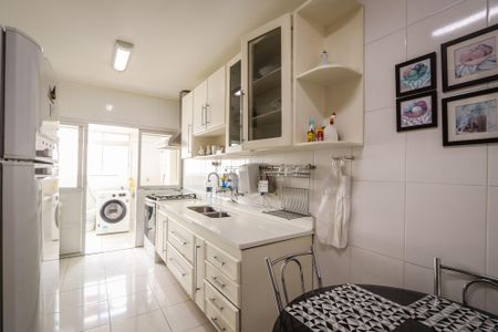 Apartamento à venda com 158m², 3 quartos e 3 vagasCozinha