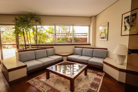 Apartamento à venda com 158m², 3 quartos e 3 vagasÁrea comum - Salão de festas