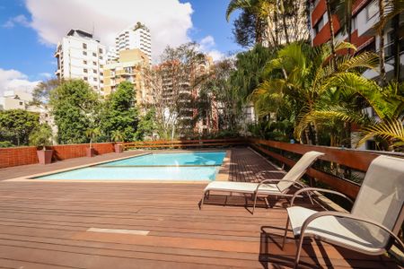 Apartamento à venda com 158m², 3 quartos e 3 vagasÁrea comum - Piscina