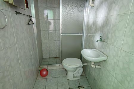 Casa à venda com 210m², 4 quartos e 2 vagas Casa à venda com 210m², 4 quartos e 2 vagasbanheiro de serviço