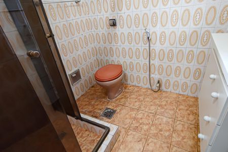 Casa à venda com 210m², 4 quartos e 2 vagas Casa à venda com 210m², 4 quartos e 2 vagasquarto 2 suite