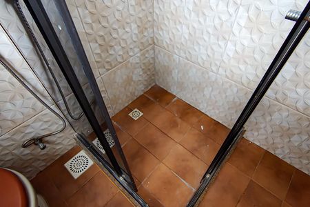 Casa à venda com 210m², 4 quartos e 2 vagas Casa à venda com 210m², 4 quartos e 2 vagasbanheiro social 2