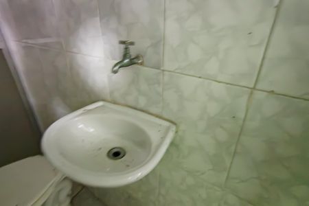 Casa à venda com 210m², 4 quartos e 2 vagas Casa à venda com 210m², 4 quartos e 2 vagasbanheiro de serviço