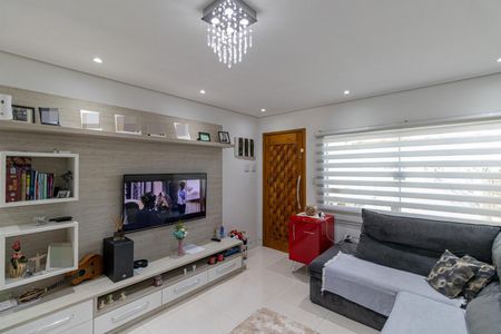 Casa à venda com 105m², 2 quartos e 3 vagasSala