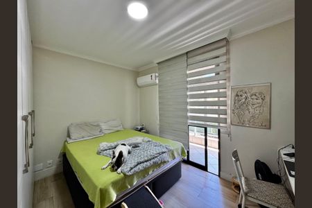 Apartamento à venda com 176m², 4 quartos e 3 vagas Apartamento à venda com 176m², 4 quartos e 3 vagasSuíte 2