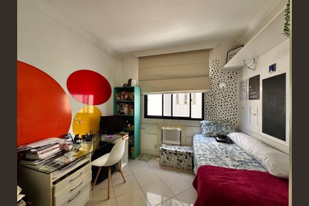 Apartamento à venda com 176m², 4 quartos e 3 vagas Apartamento à venda com 176m², 4 quartos e 3 vagasQuarto 1