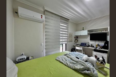 Apartamento à venda com 176m², 4 quartos e 3 vagas Apartamento à venda com 176m², 4 quartos e 3 vagasSuíte 2