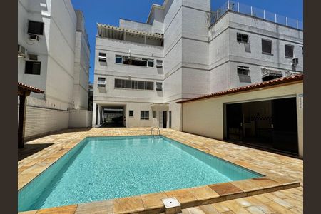 Apartamento à venda com 176m², 4 quartos e 3 vagas Apartamento à venda com 176m², 4 quartos e 3 vagasÁrea comum