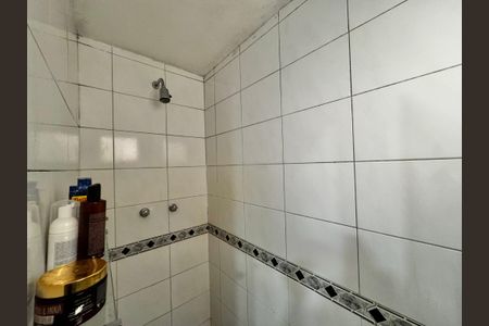 Apartamento à venda com 176m², 4 quartos e 3 vagas Apartamento à venda com 176m², 4 quartos e 3 vagasSuíte 2 - Banheiro