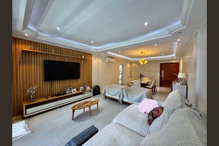 Apartamento à venda com 176m², 4 quartos e 3 vagas