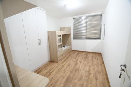 Quarto 2 de apartamento à venda com 2 quartos, 107m² em Centro, Campinas