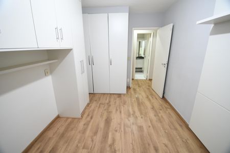 Quarto 1 de apartamento à venda com 2 quartos, 107m² em Centro, Campinas