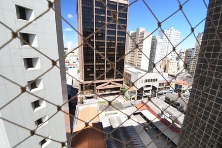Quarto 1 - Vista de apartamento à venda com 2 quartos, 107m² em Centro, Campinas