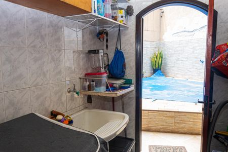 Casa para alugar com 220m², 4 quartos e 8 vagasÁrea de Serviço