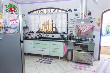 Casa para alugar com 220m², 4 quartos e 8 vagasCozinha