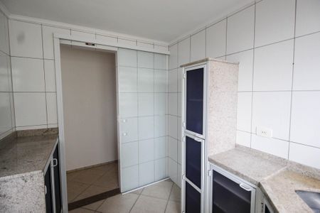 Apartamento à venda com 49m², 2 quartos e 1 vaga Apartamento à venda com 49m², 2 quartos e 1 vagaCozinha