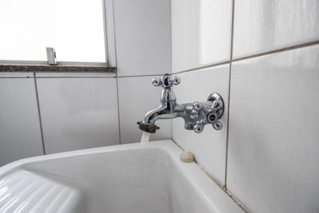 Apartamento à venda com 49m², 2 quartos e 1 vaga Apartamento à venda com 49m², 2 quartos e 1 vagaÁrea de serviço