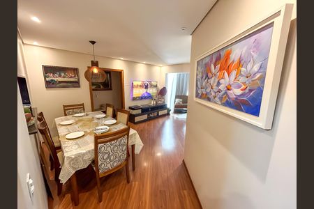 Apartamento à venda com 73m², 3 quartos e 1 vagaSala