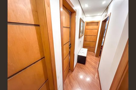 Apartamento à venda com 73m², 3 quartos e 1 vagaCorredor