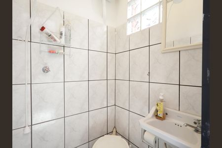 Casa à venda com 134m², 3 quartos e 2 vagasBanheiro de serviço