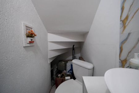 Casa de condomínio à venda com 58m², 2 quartos e 1 vagaLavabo