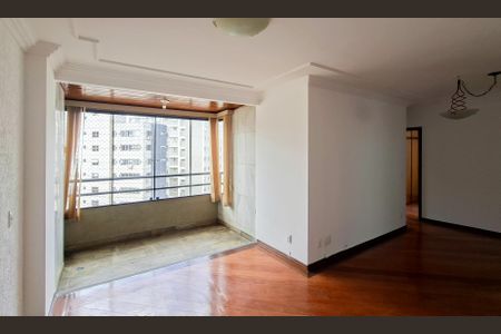 Apartamento para alugar com 3 quartos, 115m² em Lourdes, Belo Horizonte