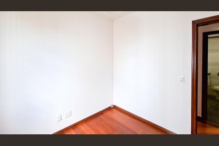 Apartamento para alugar com 3 quartos, 115m² em Lourdes, Belo Horizonte