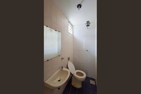 Apartamento para alugar com 115m², 3 quartos e 2 vagasBanheiro de Serviço