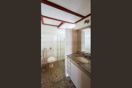 Apartamento para alugar com 115m², 3 quartos e 2 vagasBanheiro