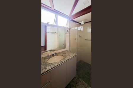 Apartamento para alugar com 3 quartos, 115m² em Lourdes, Belo Horizonte