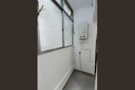 Apartamento à venda com 77m², 3 quartos e sem vagaÁrea de Serviço