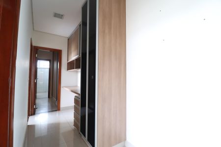 Apartamento para alugar com 160m², 3 quartos e 2 vagasCorredor