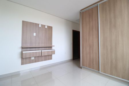 Apartamento para alugar com 160m², 3 quartos e 2 vagasSuíte 3