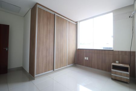 Apartamento para alugar com 160m², 3 quartos e 2 vagasSuíte 3