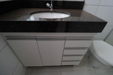 Apartamento para alugar com 160m², 3 quartos e 2 vagasBanheiro da Suíte 2