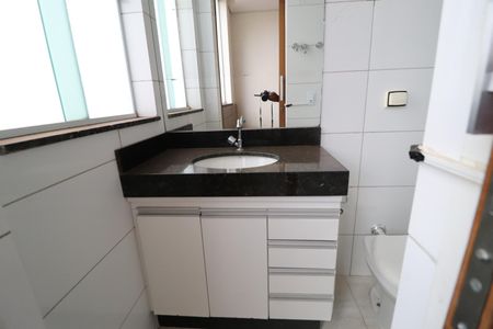 Apartamento para alugar com 160m², 3 quartos e 2 vagasBanheiro da Suíte 2