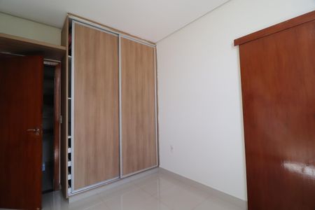 Apartamento para alugar com 170m², 3 quartos e 2 vagasSuíte 2