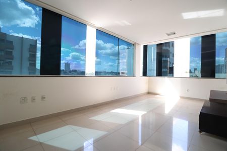 Sala de apartamento para alugar com 3 quartos, 170m² em Saraiva, Uberlândia