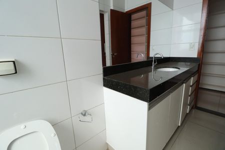 Apartamento para alugar com 170m², 3 quartos e 2 vagasBanheiro da Suíte 1