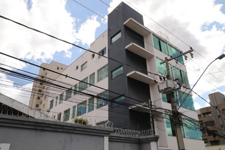 Apartamento para alugar com 170m², 3 quartos e 2 vagasFachada