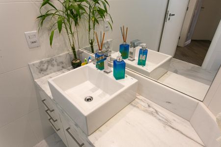 Apartamento à venda com 127m², 3 quartos e 2 vagas Apartamento à venda com 127m², 3 quartos e 2 vagasBanheiro Social