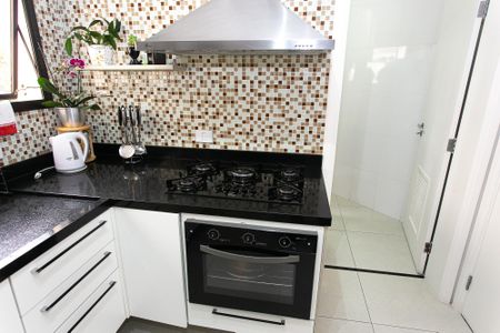 Apartamento à venda com 127m², 3 quartos e 2 vagas Apartamento à venda com 127m², 3 quartos e 2 vagasCozinha - Cooktop e Forno