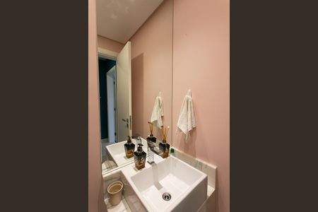 Apartamento à venda com 127m², 3 quartos e 2 vagas Apartamento à venda com 127m², 3 quartos e 2 vagasLavabo