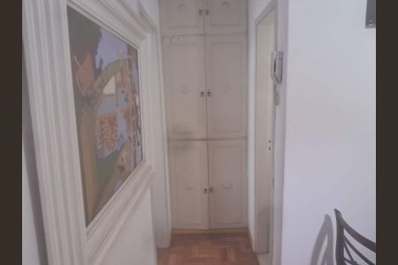Apartamento à venda com 47m², 1 quarto e sem vaga